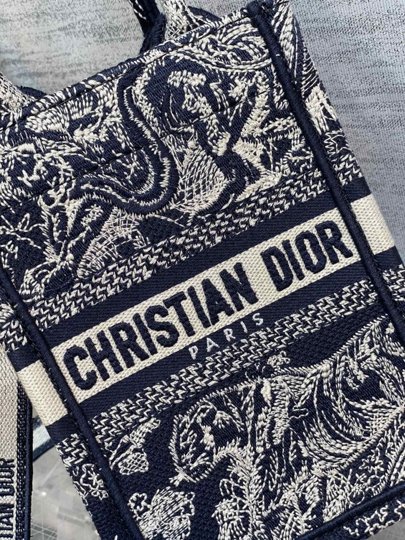 Christian Dior Shopping Bags